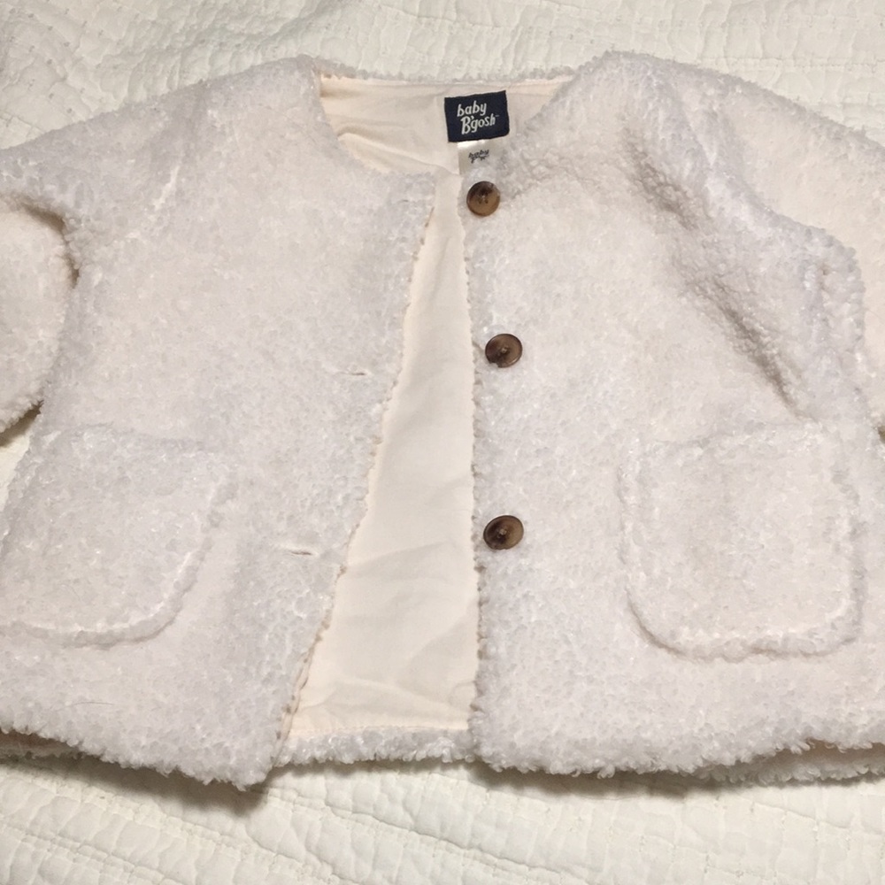 NWOT cuddly Sherpa jacket